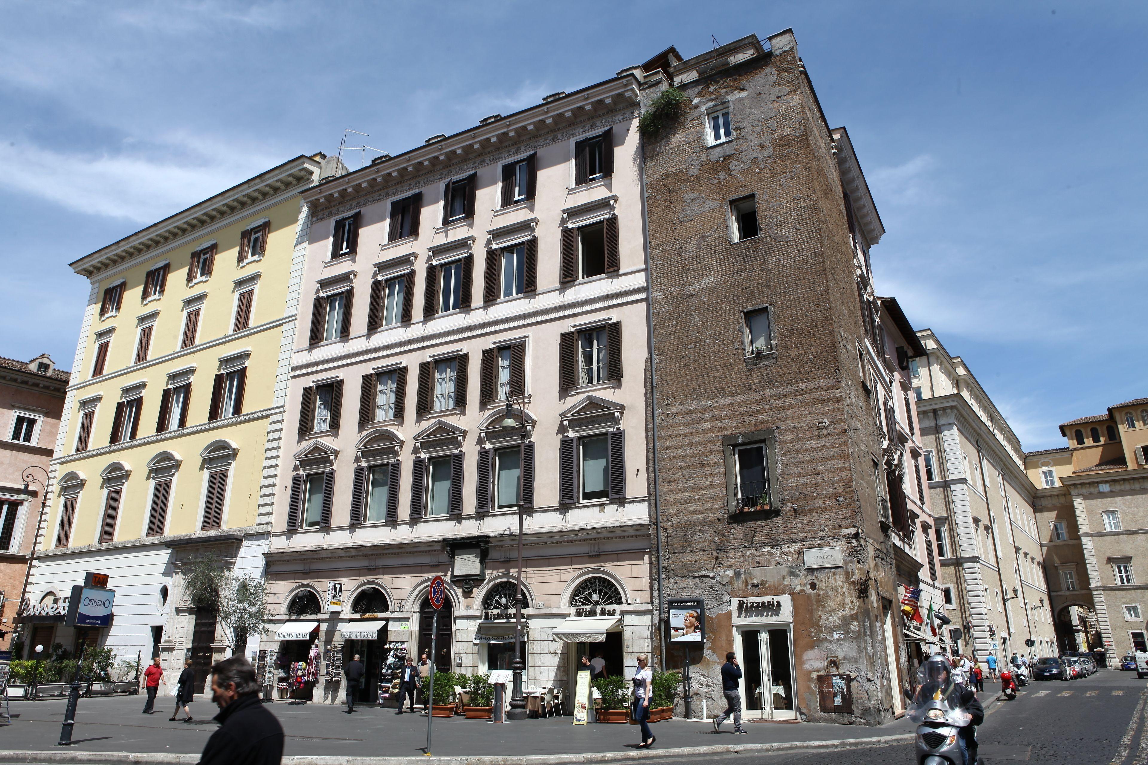 Suite Art Navona, Rome